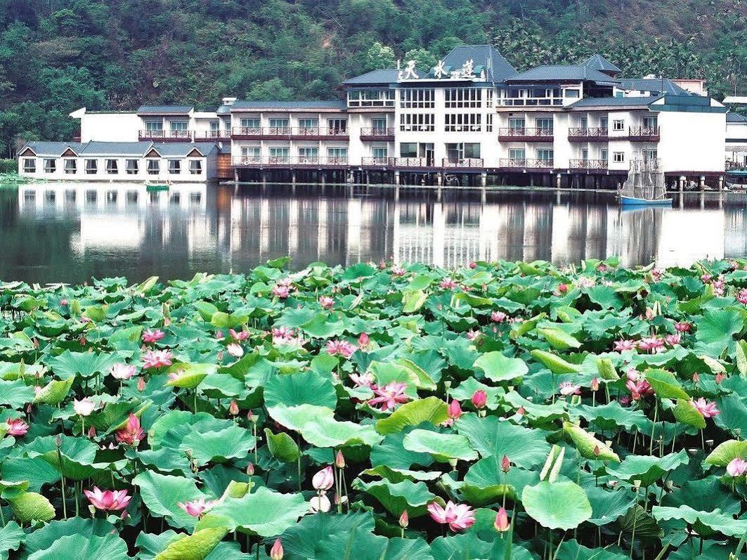 Lakeside Resort Nantou Exteriör bild