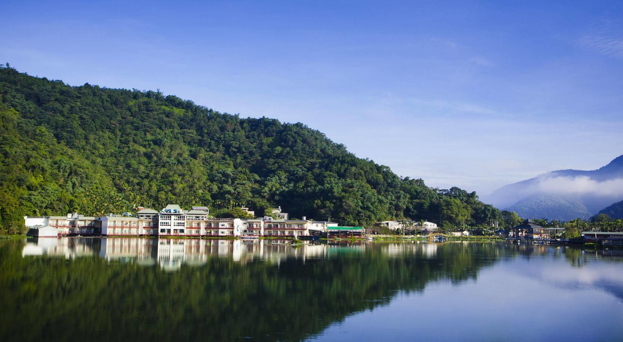 Lakeside Resort Nantou Exteriör bild
